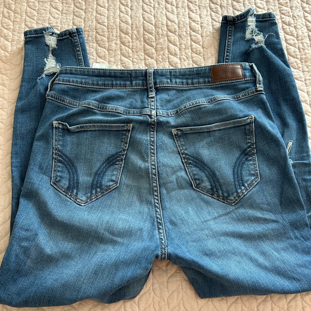 Curvy Classic Stretch Ultra High-Rise Crop Super Skinny Jeans